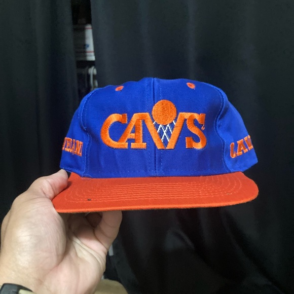 Vintage Cleveland Cavaliers SnapBack hat nwt - Picture 1 of 5